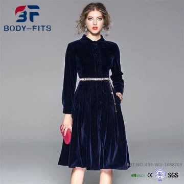 Šaty Navy Velvet s dlouhým rukávem